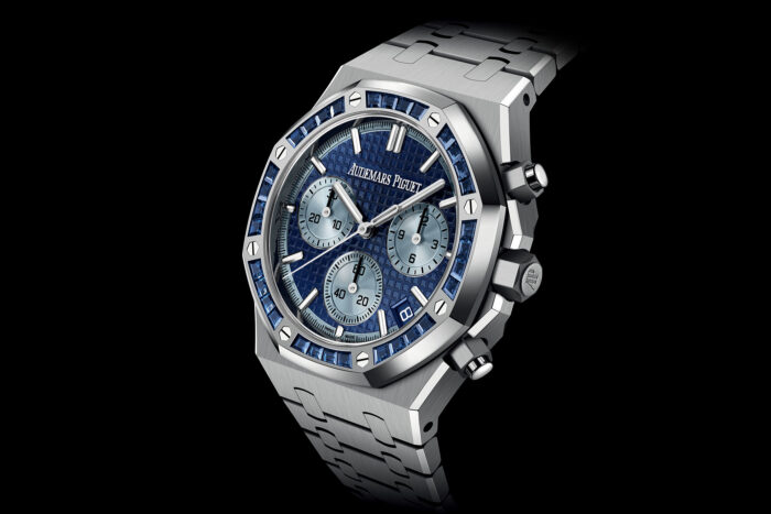 Audemars-Piguet-Royal-Oak-Chronograph-41mm-Baguette-Sapphires-Japan-Edition-White-Gold-26240BC-1